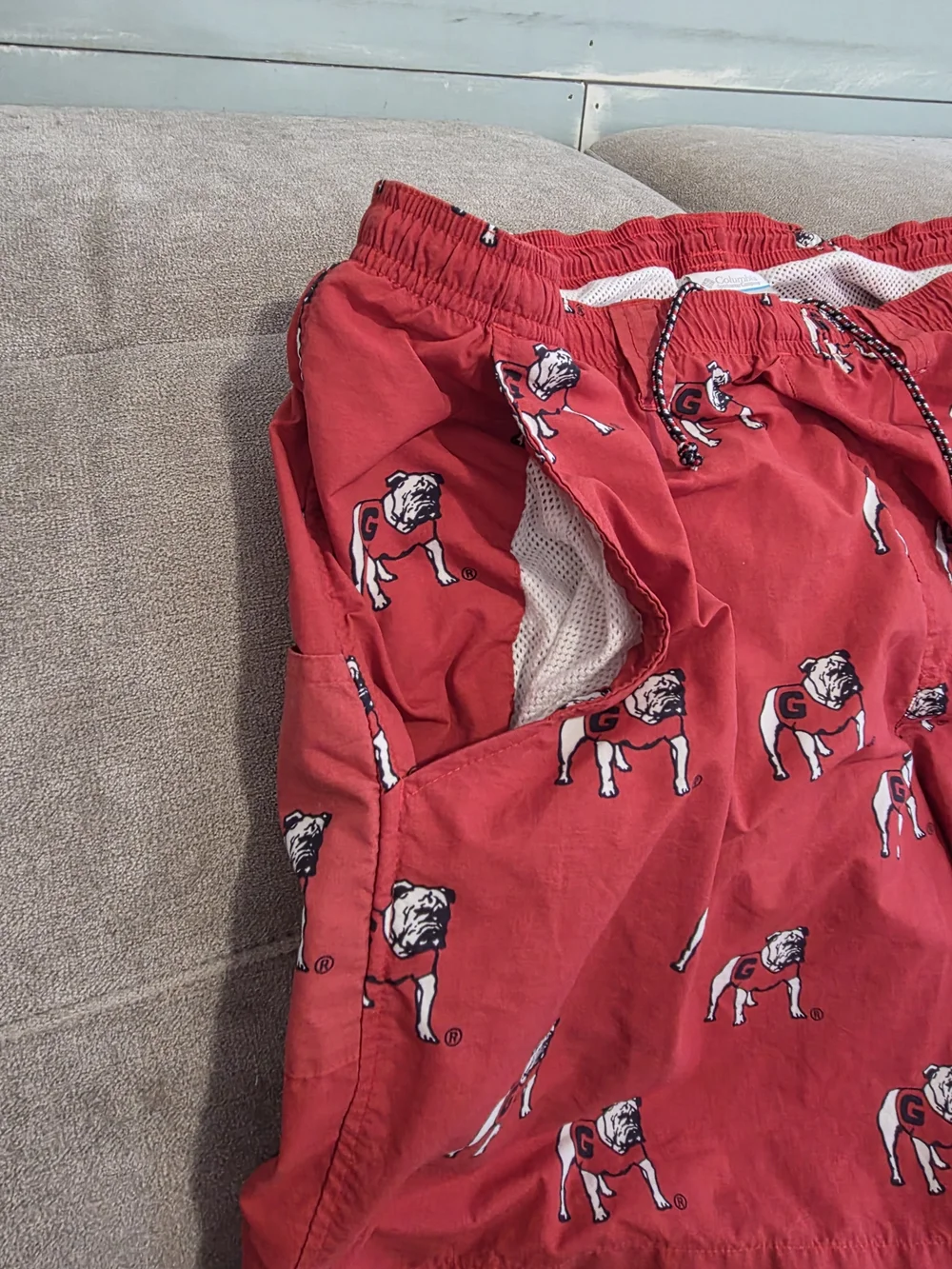Men's Georgia Bulldog Columbia PFG Swim Trunks